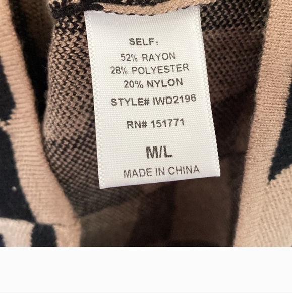 12TH TRIBE Black & Tan printed sweater wrap dress, SZ M/L NWT - Picture 6 of 8